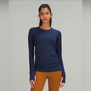 Lululemon Rest Less Pullover Long Sleeve Base Layer in Night Sea Blue